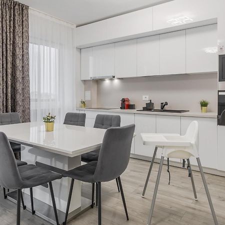 Pure Flat Leilighet Oradea Eksteriør bilde