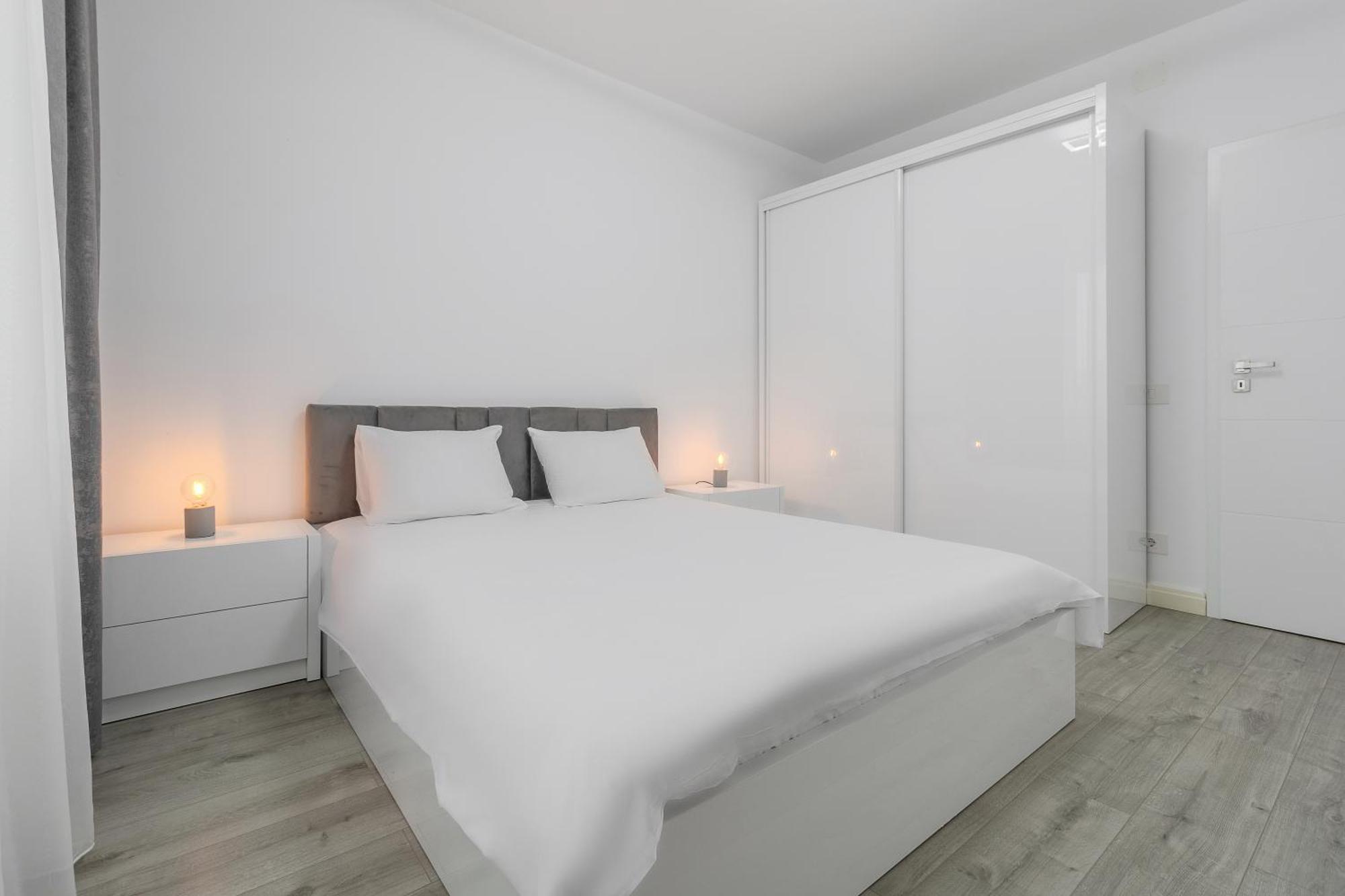 Pure Flat Leilighet Oradea Eksteriør bilde