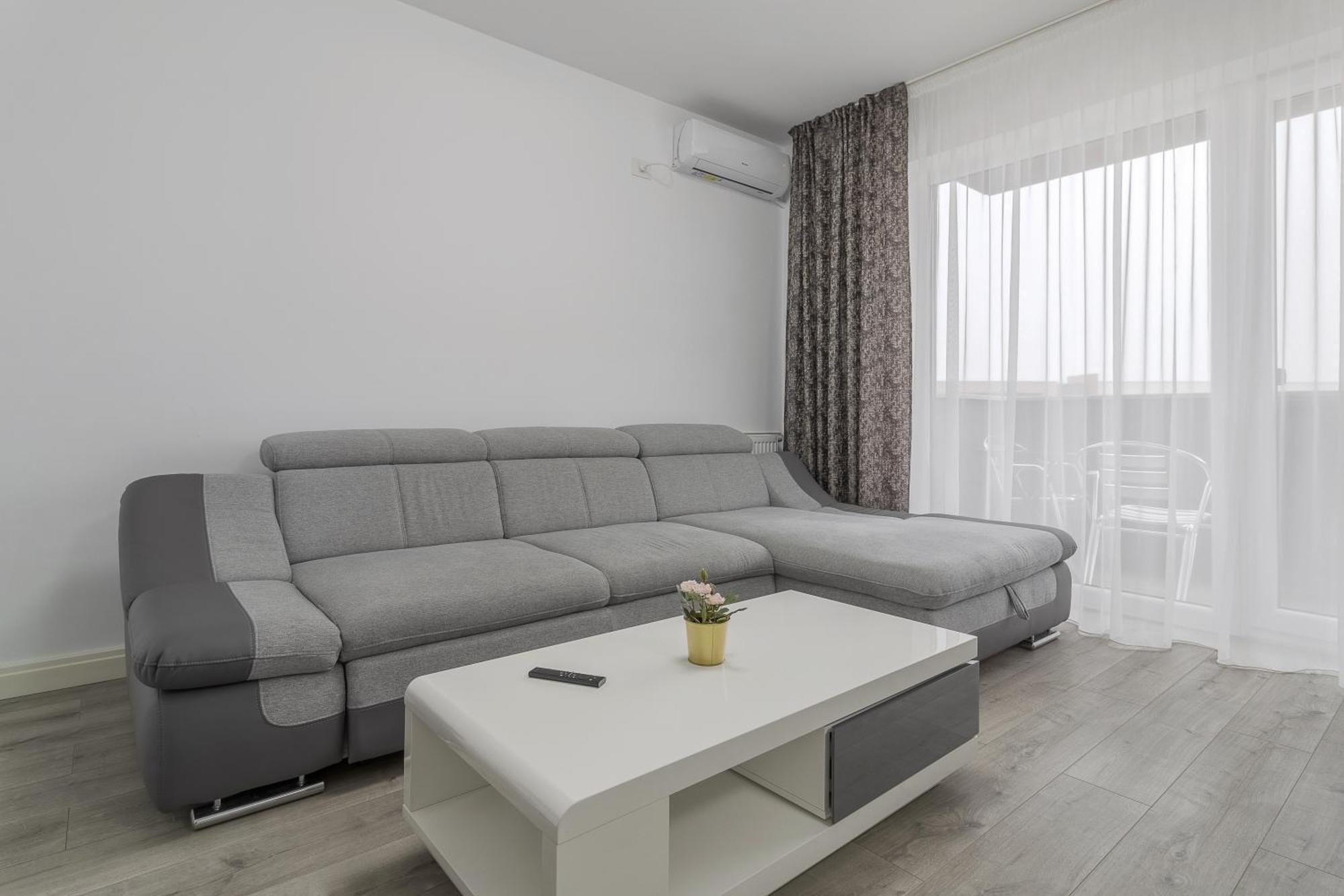 Pure Flat Leilighet Oradea Eksteriør bilde