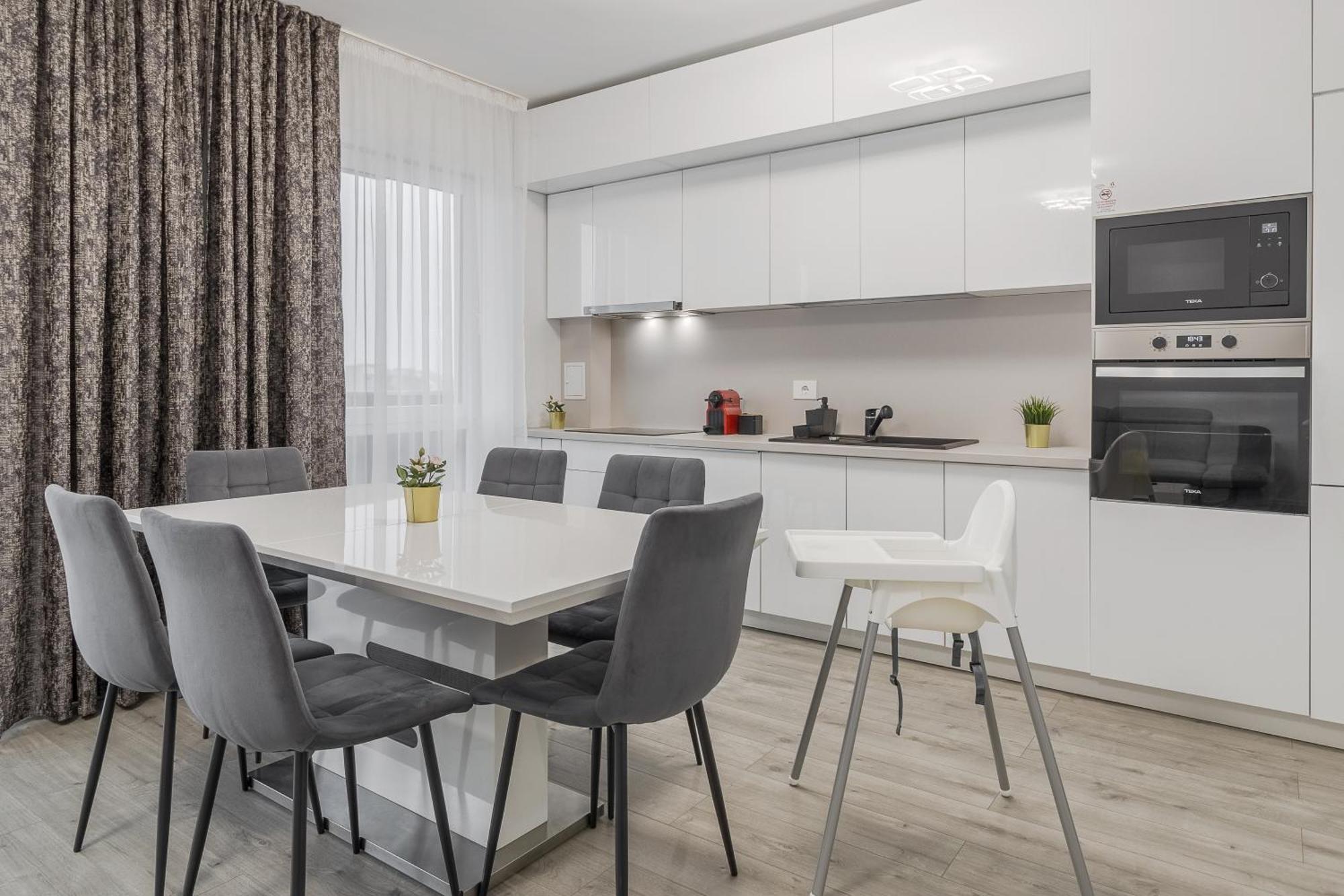 Pure Flat Leilighet Oradea Eksteriør bilde
