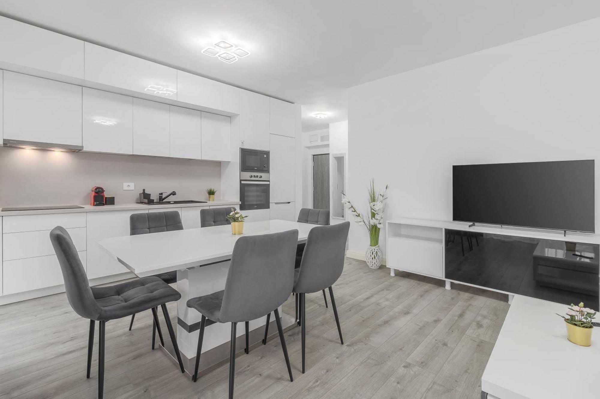 Pure Flat Leilighet Oradea Eksteriør bilde