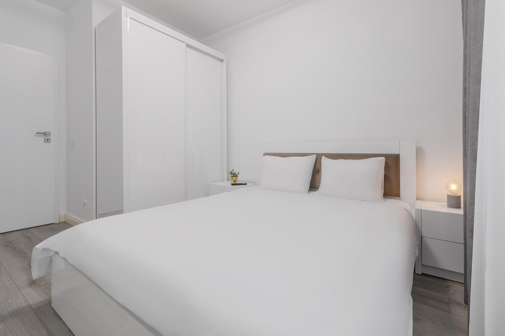 Pure Flat Leilighet Oradea Eksteriør bilde